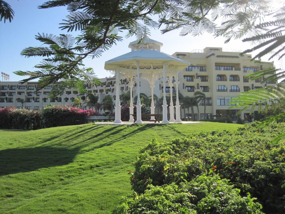 Steigenberger al Dau Beach Hotel Steigenberger ALDAU Beach Hotel