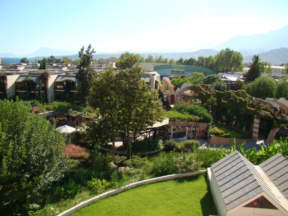 Вид с балкона Limak Limra Hotel & Resort