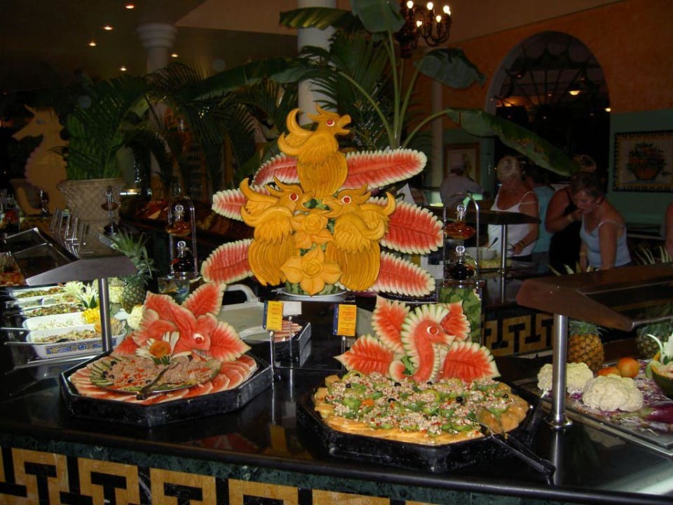 Buffet im normalen Restaurant Iberostar Waves Costa Dorada