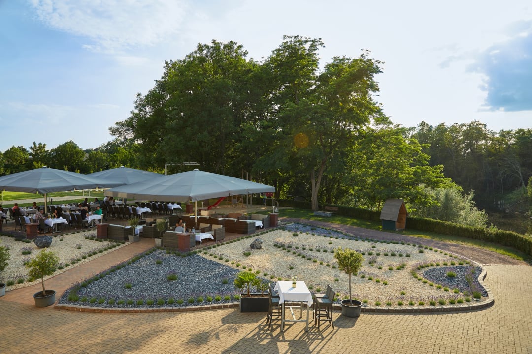 Gartenanlage Hotel Acamed Resort