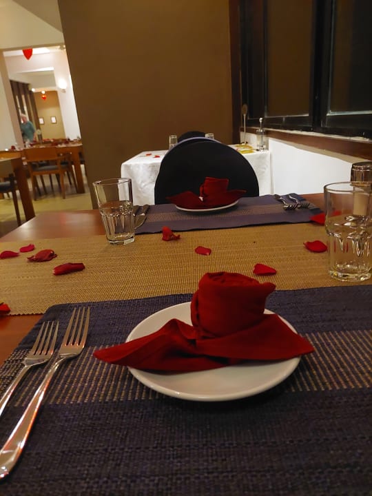 Gastro Pandanus Beach Resort & Spa