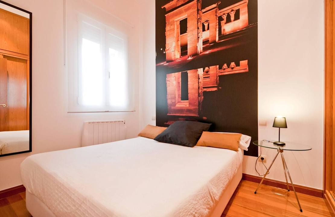 Two-Bedroom Apartment  Madrid SmartRentals Atocha