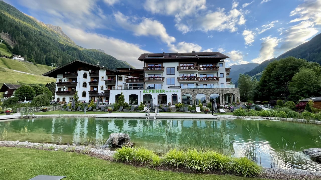 Außenansicht Alpeiner Nature Resort Tirol