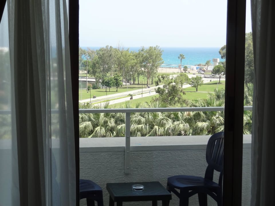 Ausblick aus dem Zimmer  Asteria Collection Side