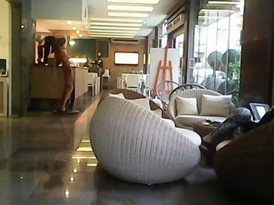 Лобби Kleopatra Suit Hotel