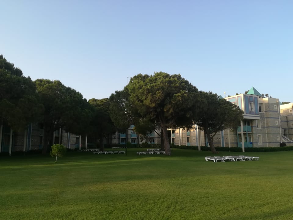 Gartenanlage ROBINSON PAMFILYA