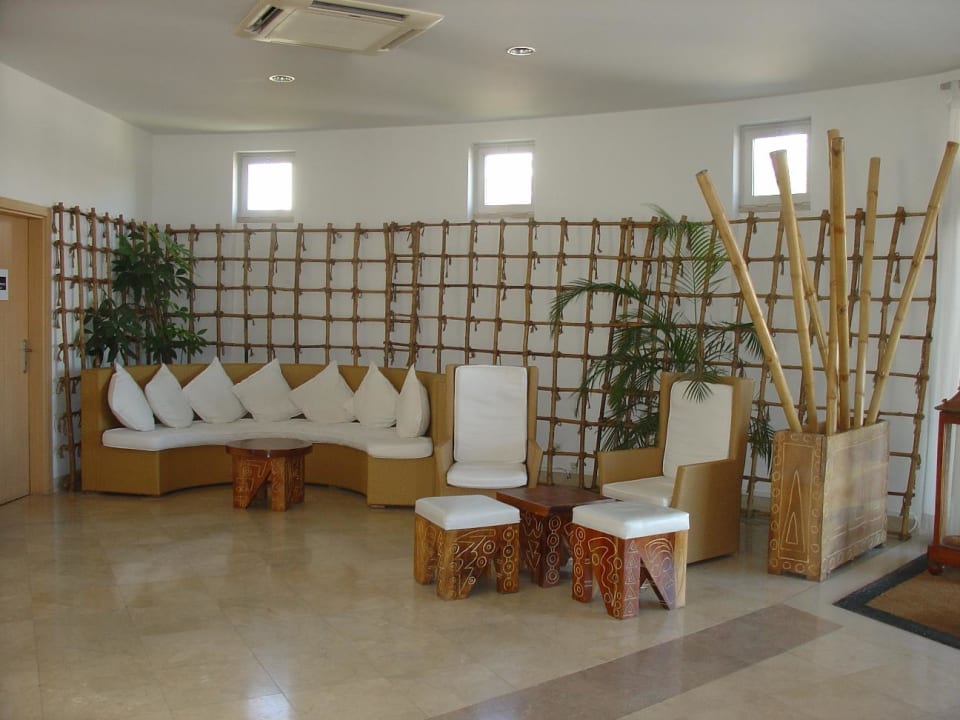 Eingangsbereich NH Marina Portimão Resort