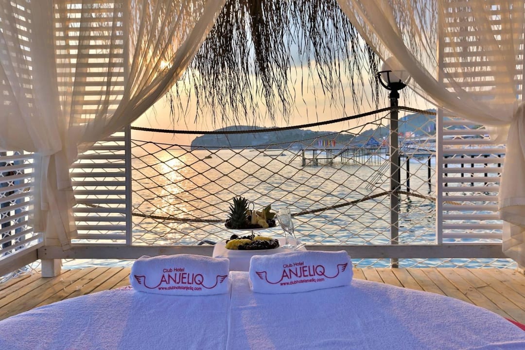 Anjeliq lounge Club Hotel Anjeliq