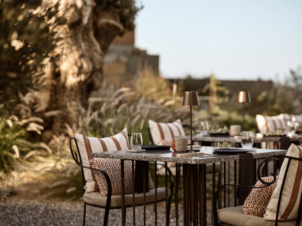 Gastro Acro Suites A Wellbeing Resort