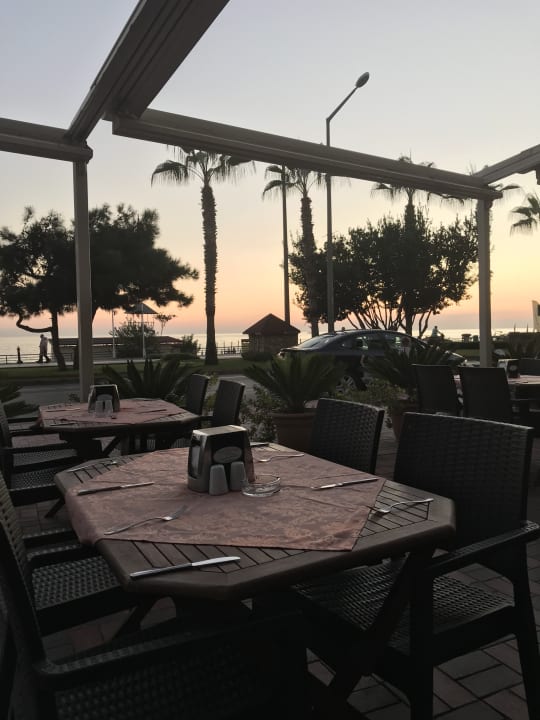 Restaurant Hotel Kleopatra Ada Beach