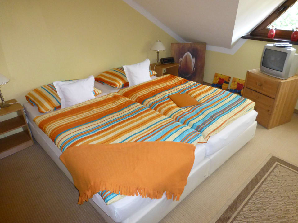 Doppelzimmer im Obergeschoss Hotel Wellness am Park