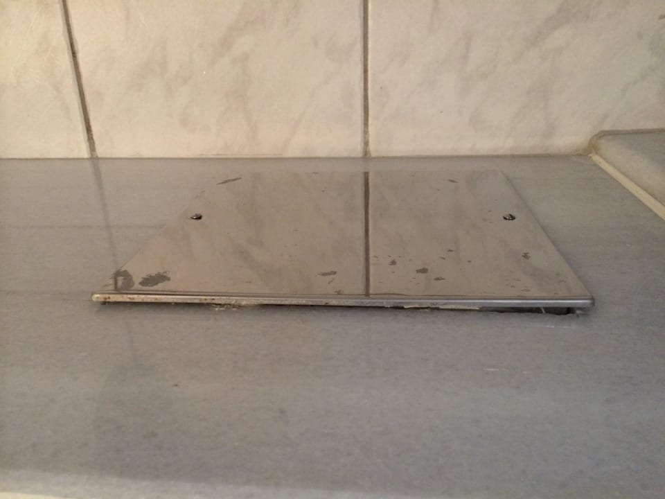 Revisonsöffnung Badewanne Phãea Cretan Malia