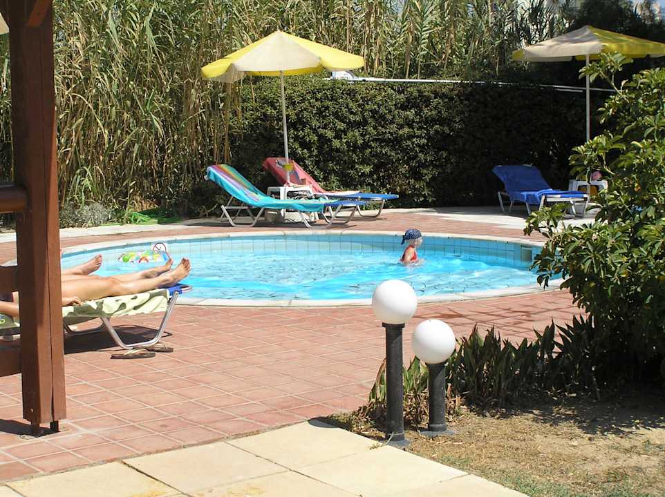 Brodzik Santa Marina Beach