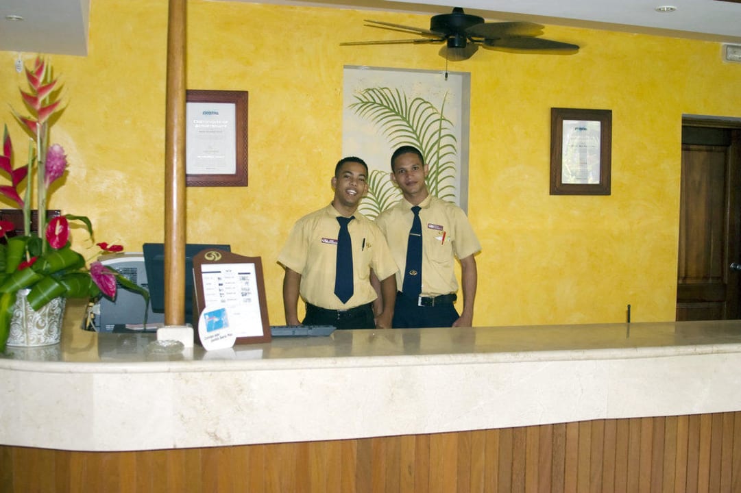 Rezeption Hotel Grand Palladium Palace Resort, Spa & Casino