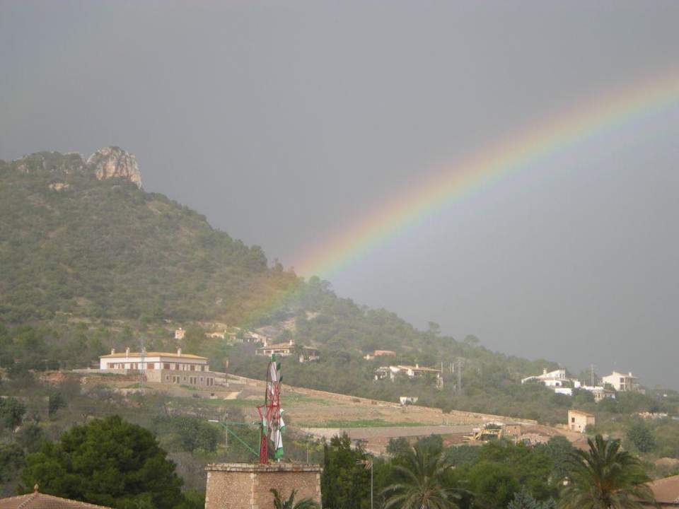Regenbogen im Dezember Holiday Village Majorca