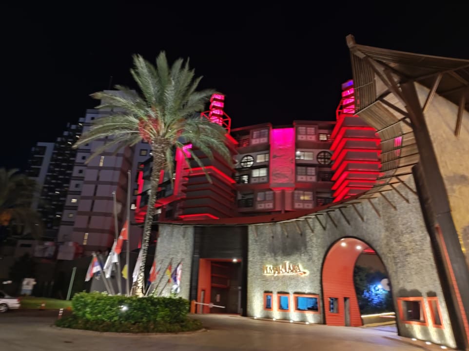 Außenansicht Limak Lara Deluxe Hotel & Resort