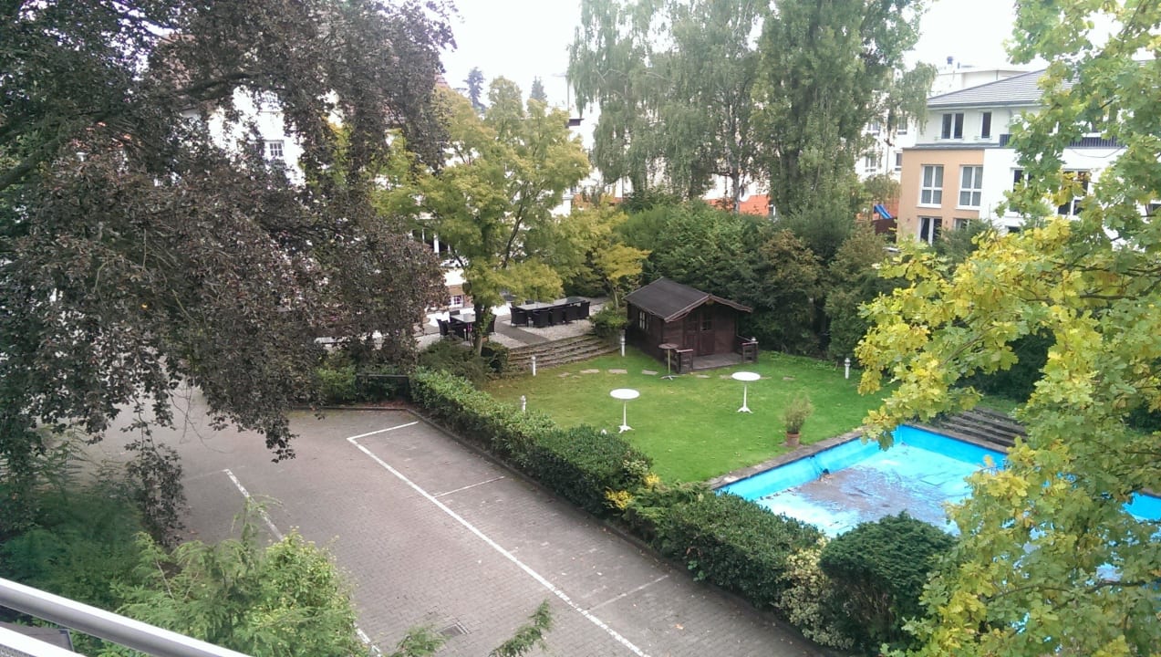 Blick vom Blkon Hotel Frankfurt Airport Dreieich