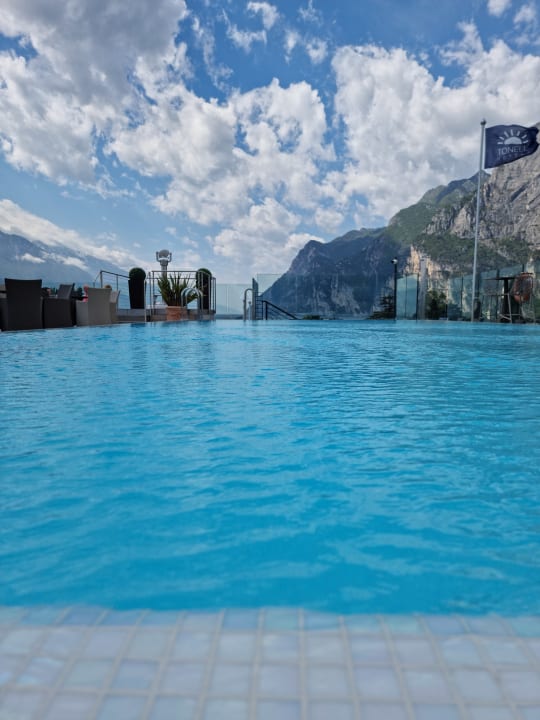 Pool Hotel Kristal Palace - TonelliHotels
