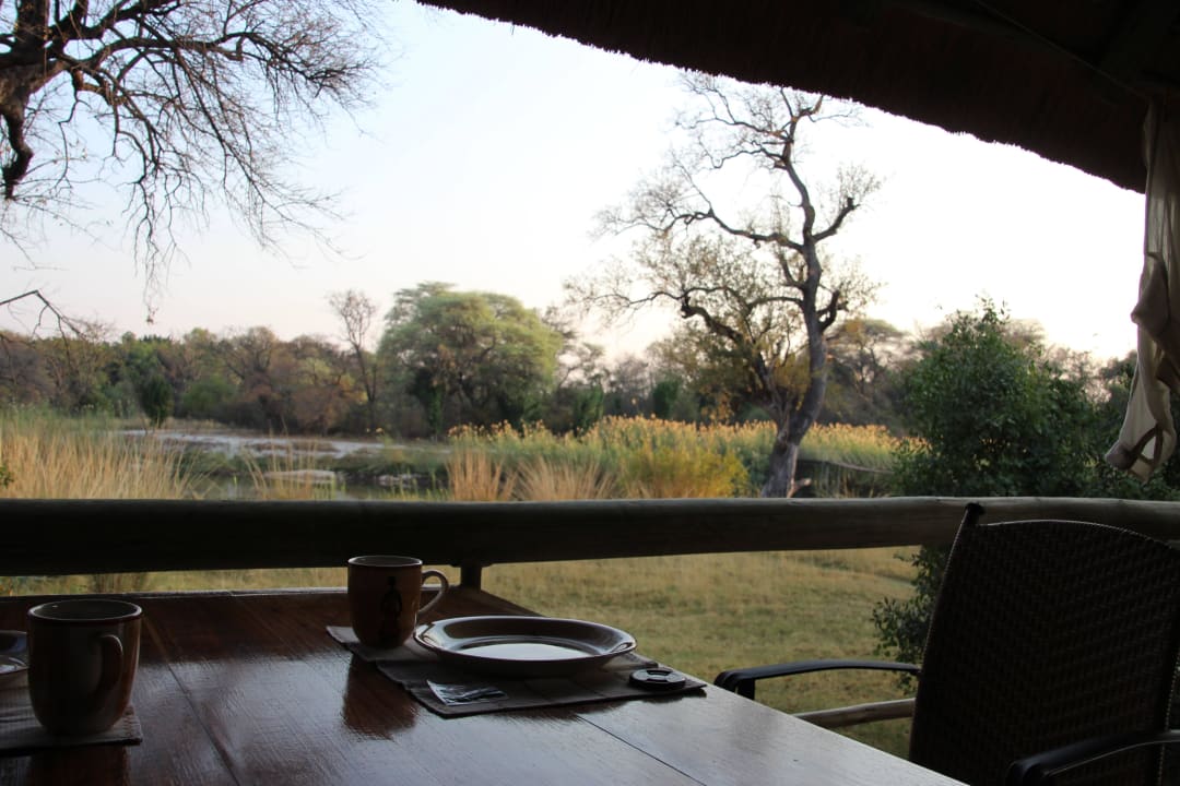 Ausblick von Terrasse Mobola Lodge