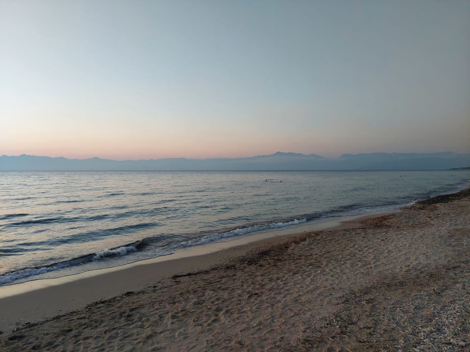 Strand Acharavi Beach Hotel