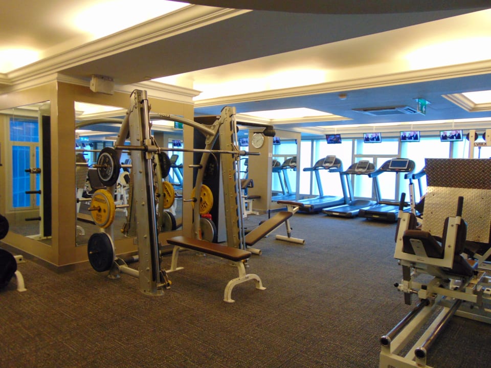 Sport & Freizeit Harbour Grand Kowloon