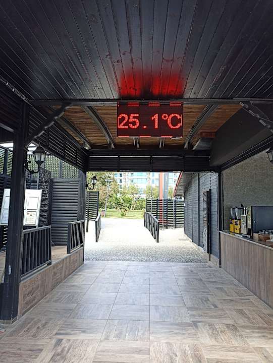 Strand Grand Seker Hotel