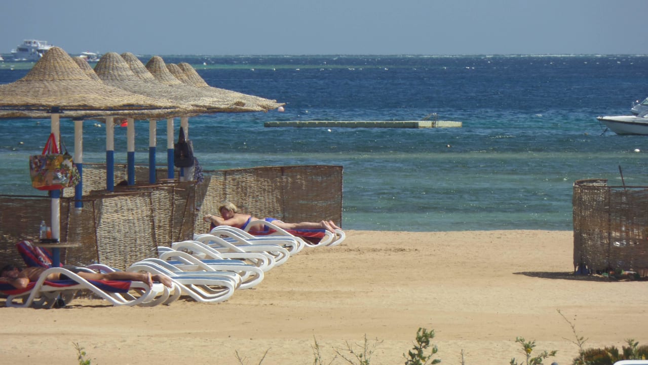 Strand mit viel Platz Cleopatra Luxury Resort Makadi Bay