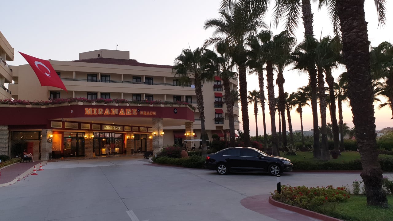 Außenansicht Hotel Miramare Beach