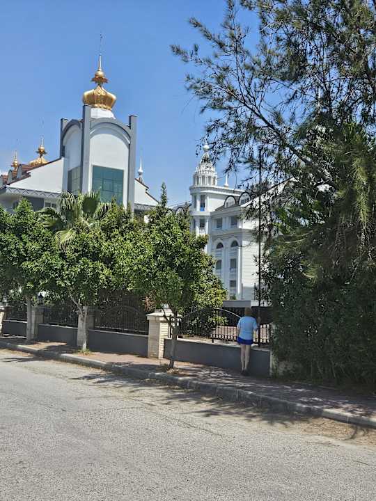 Außenansicht Well Palace Side