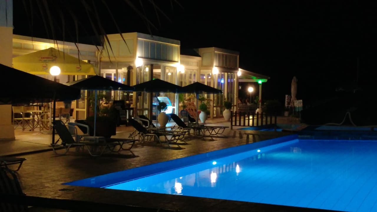 Pool Hotel Kathrin Beach