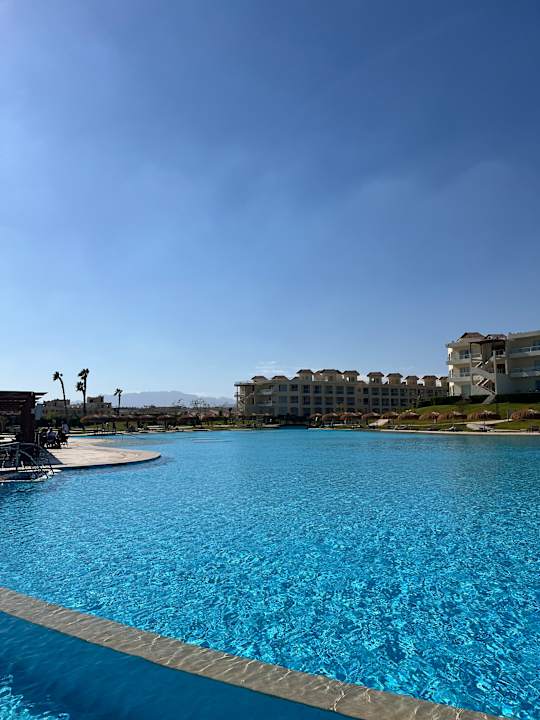 Pool Xanadu Makadi Bay