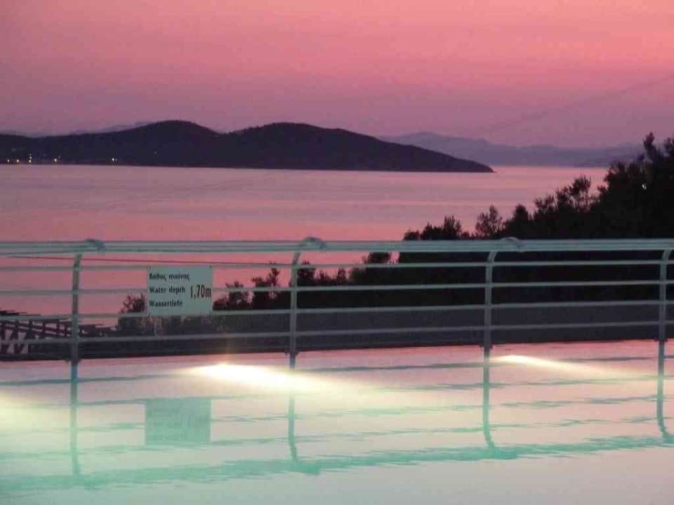 Sonnenuntergang Akrathos Beach Hotel