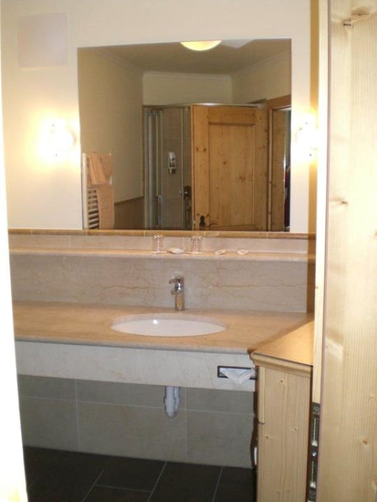 Teil des Zimmers Wellnessresort Vier Jahreszeiten