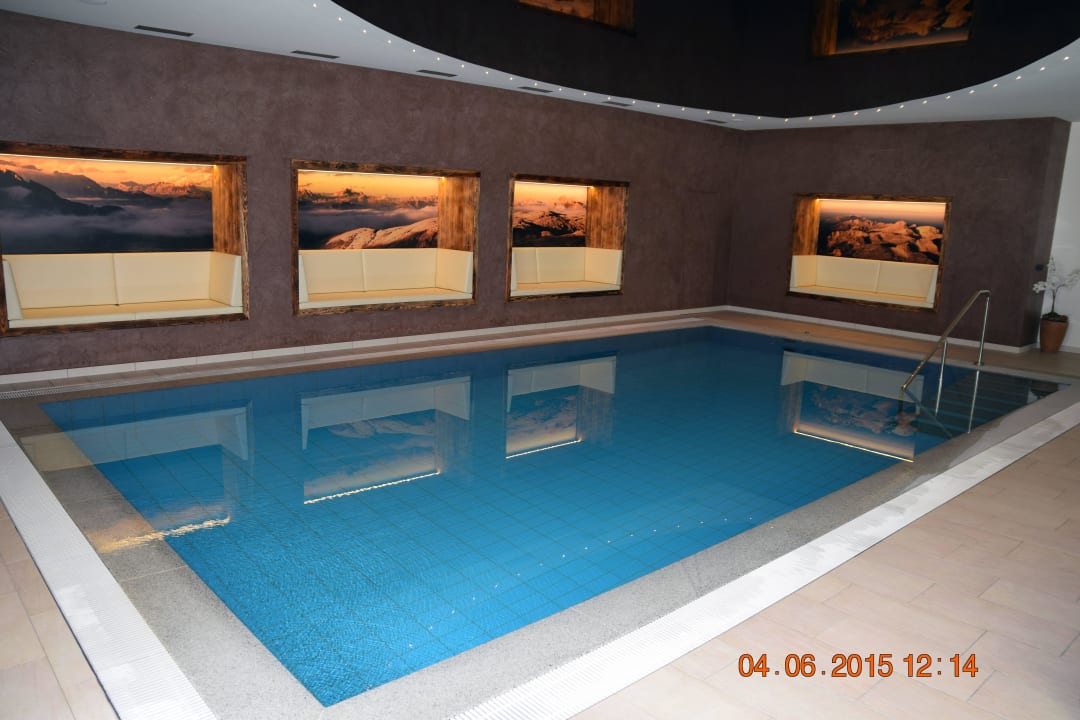 Innenpool Hotel Wiesenhof Garden Resort