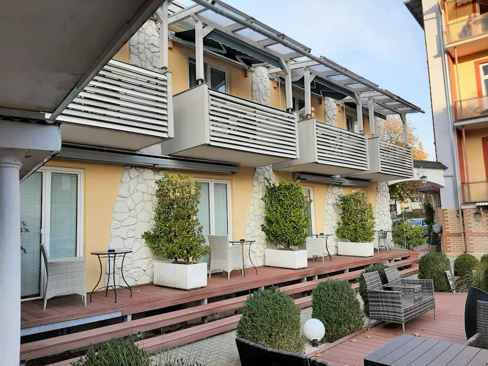 Außenansicht Hotel Pension Almrausch