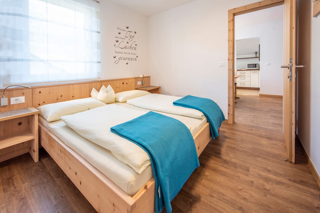 Zimmer Ferienwohnung Schnitzer