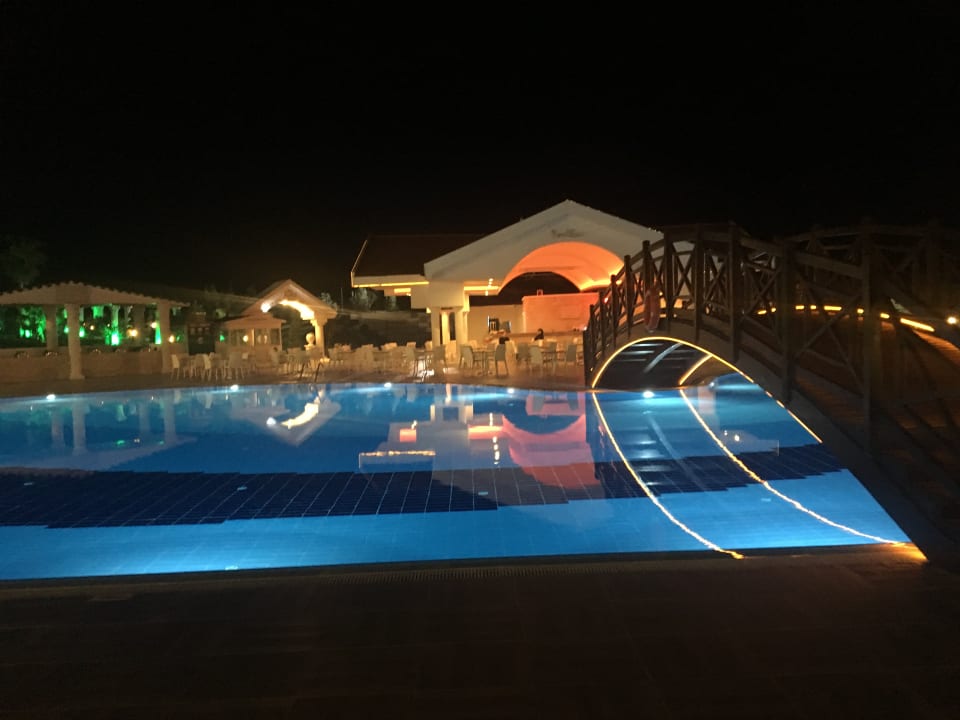 Pool Roma Beach Resort & Spa 16+ Adult Only