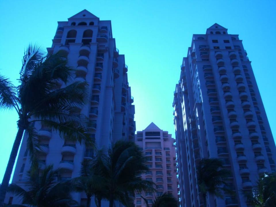 Hilton Cebu Mövenpick Hotel Mactan Island Cebu