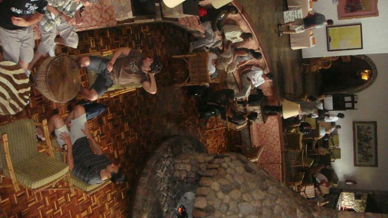 Лобби Taita Hills Safari Resort & Spa