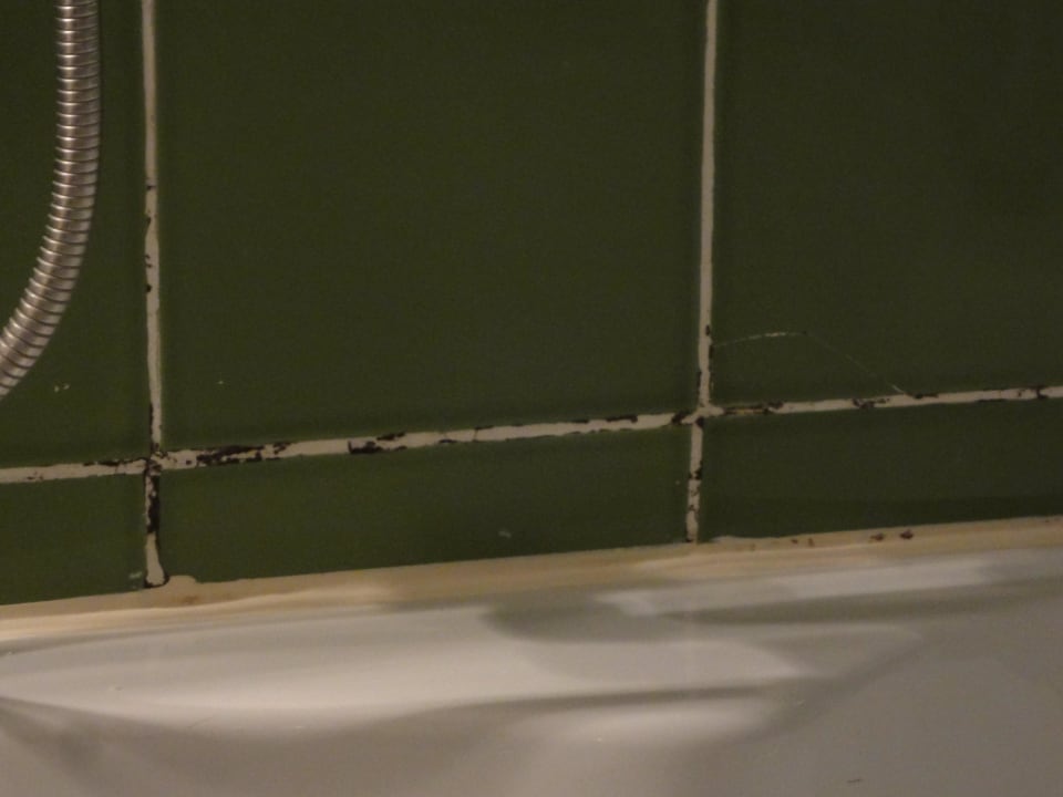 Schimmel in der Dusche Golden Beach Resort