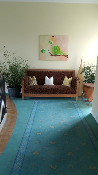 In jedem Stockwerk schön dekoriert  Spirit & SPA Hotel Birkenhof am Elfenhain