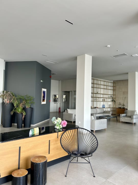 Lobby Akrathos Beach Hotel