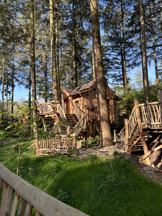 Außenansicht Natur-Resort Tripsdrill