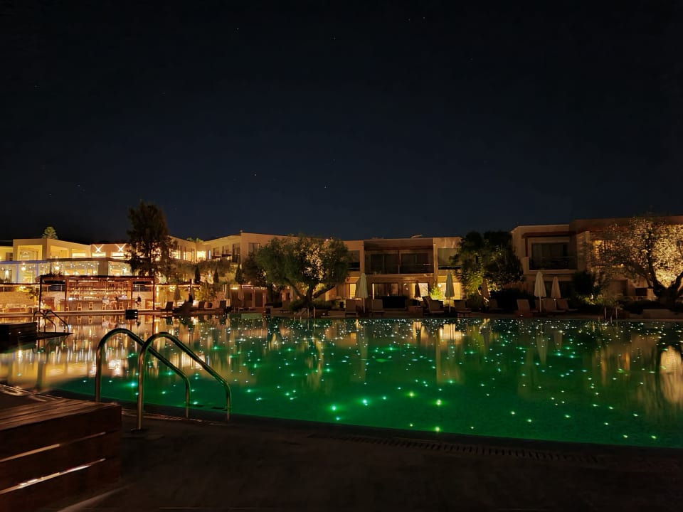 Pool SENTIDO Port Royal Villas & Spa