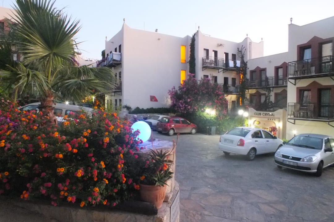 Dziedziniec Golden Age Hotel Crystal Bodrum