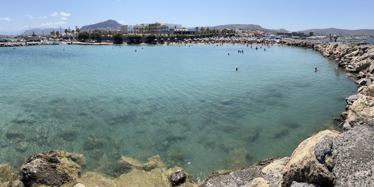 Strand Hotel Aphrodite Beach Club