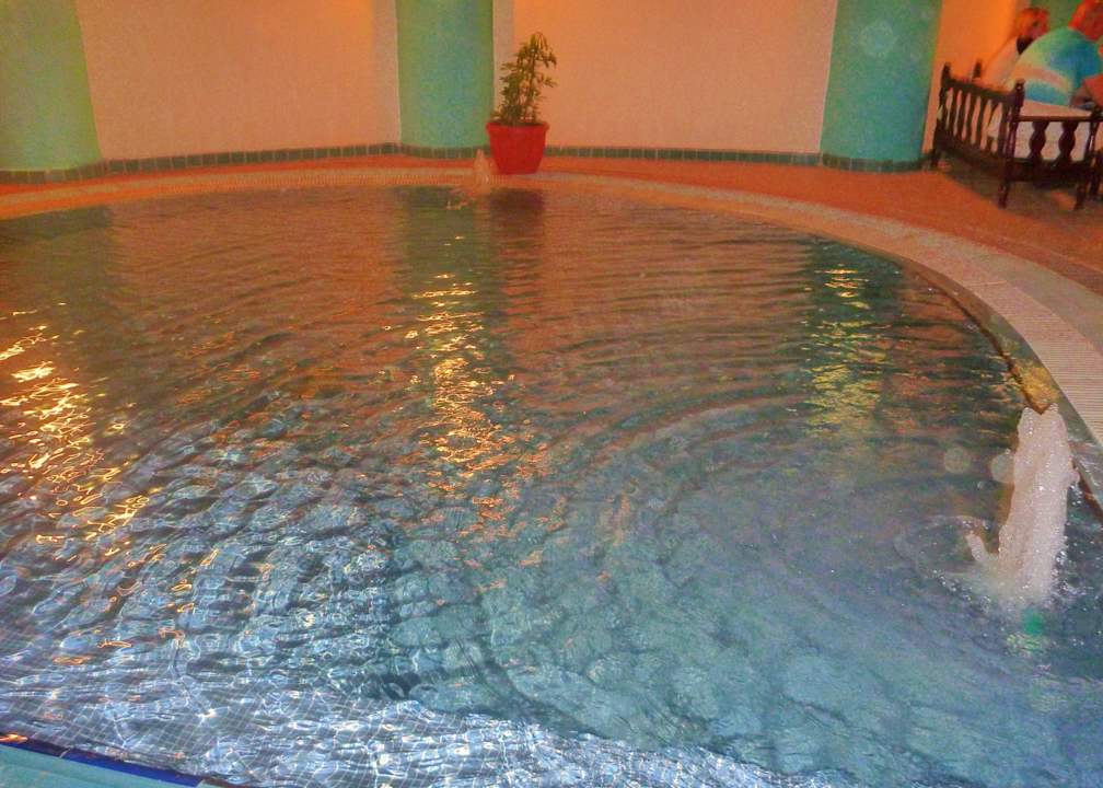 Kleiner Pool am Grand Cafe SUNRISE Holidays Resort (Adults Only)