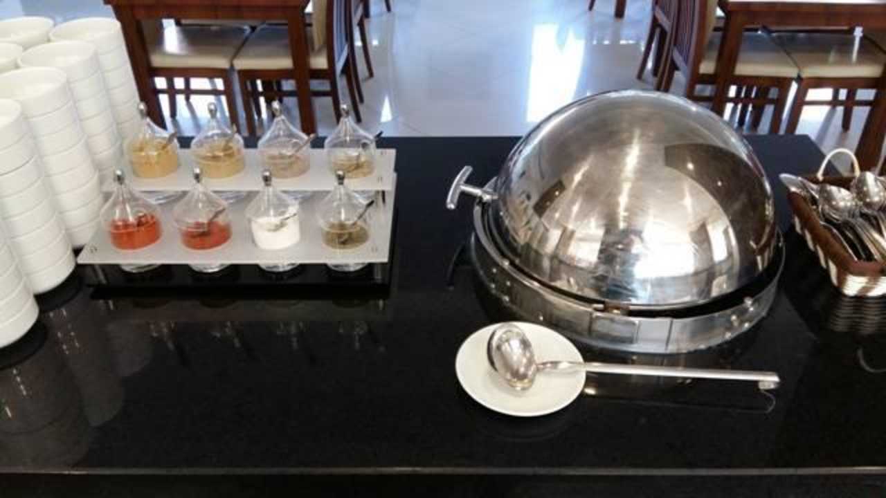 Hotel Grand Atilla - Büffet Mittag Grand Atilla Hotel