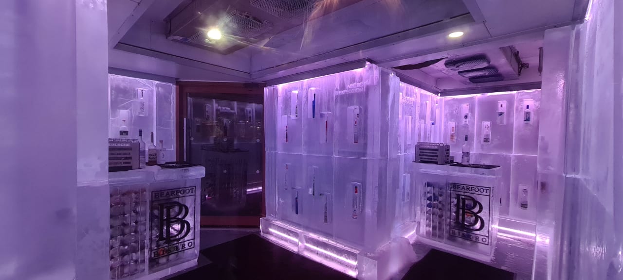 Lobby Hotel Listel Whistler