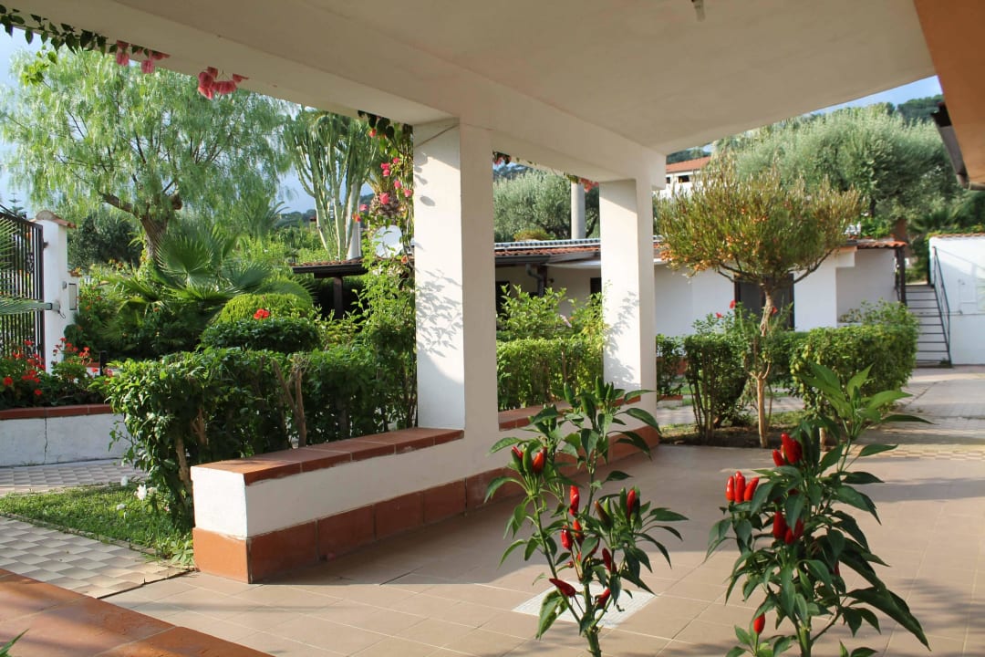 Particolari degli appartamenti, veranda Hotel Residence Rosy